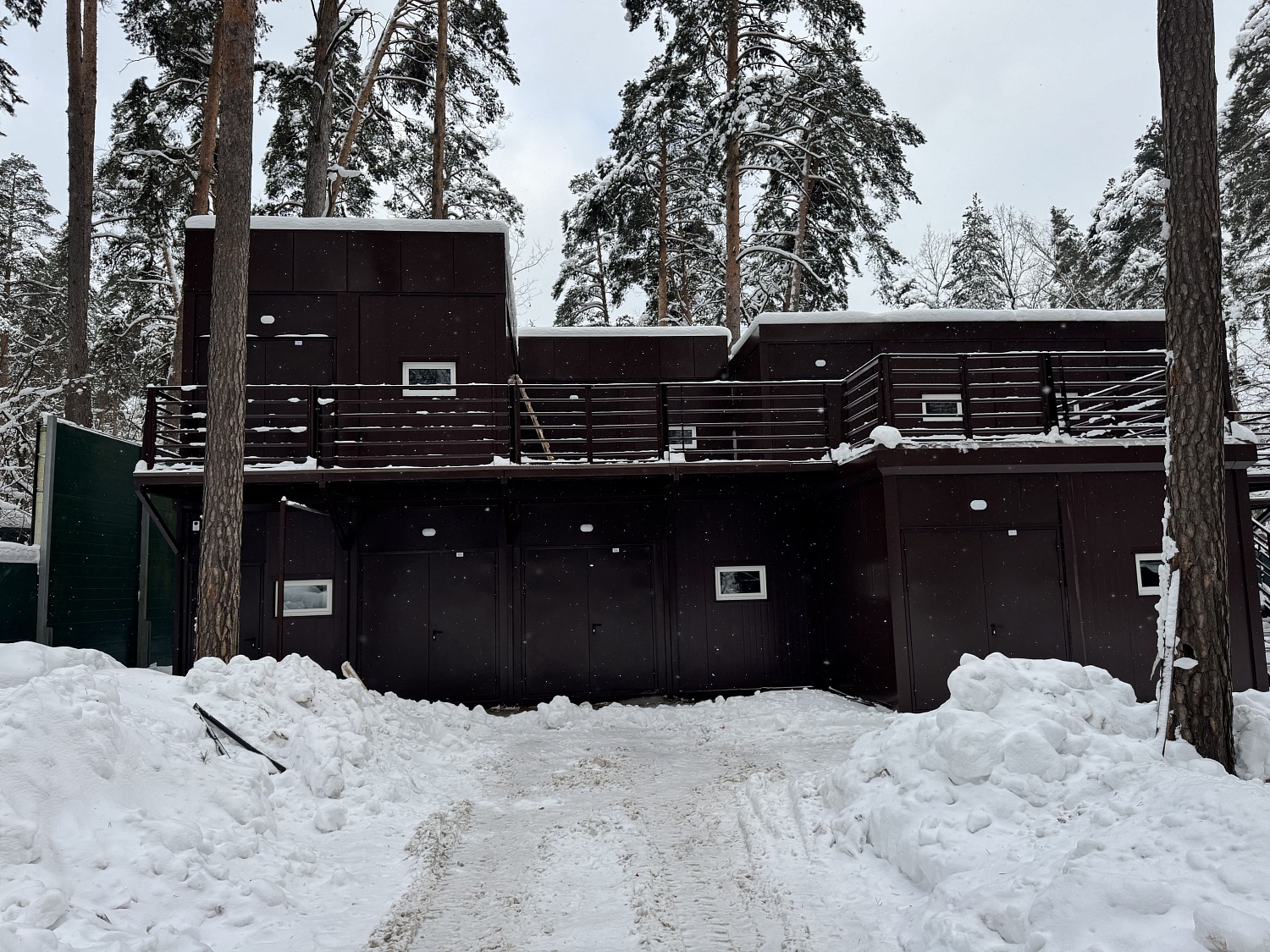 Складское помещение на базе 32 модулей "Звезда"