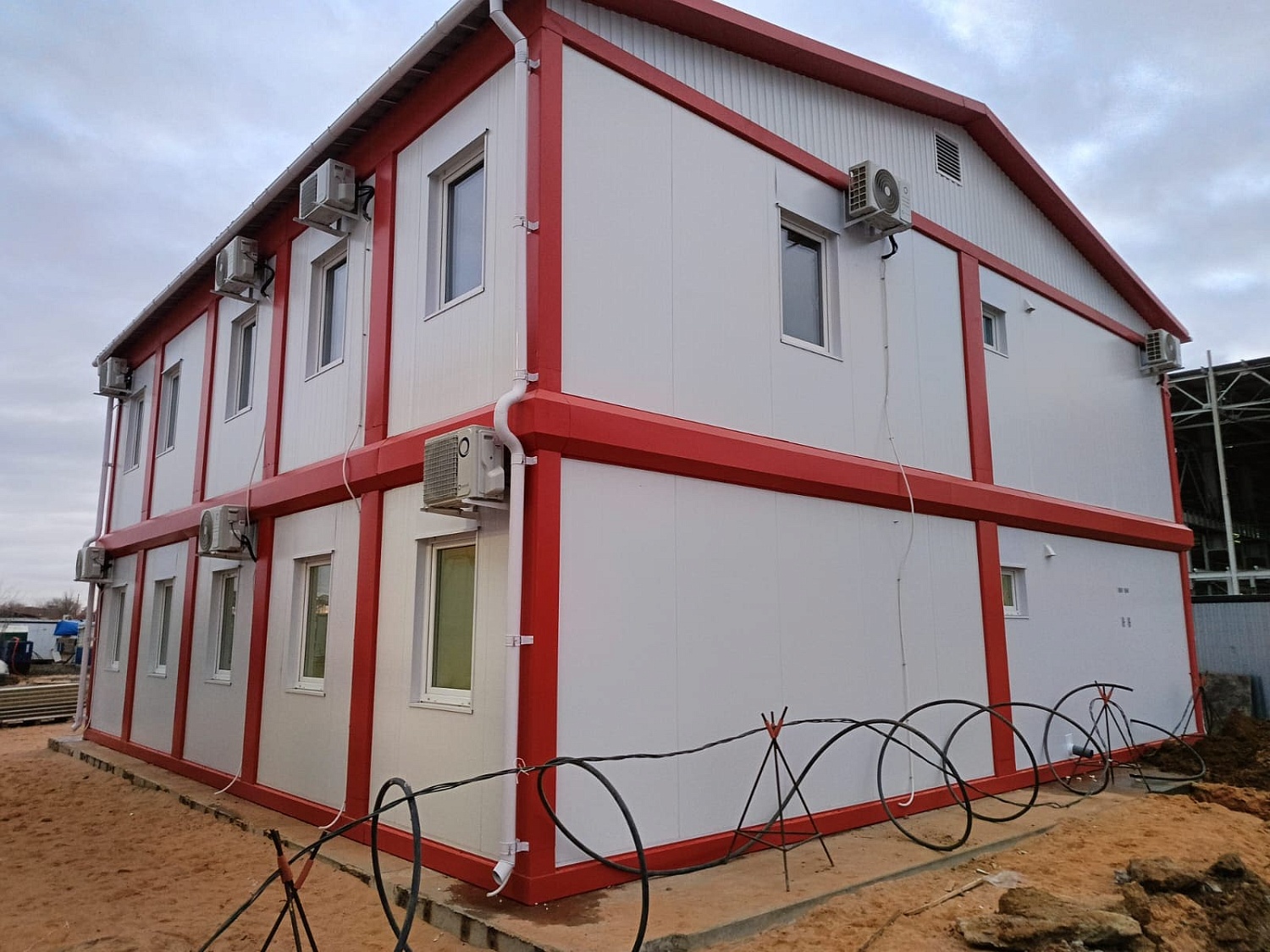 Штаб строительства на базе 20 модулей "Звезда"